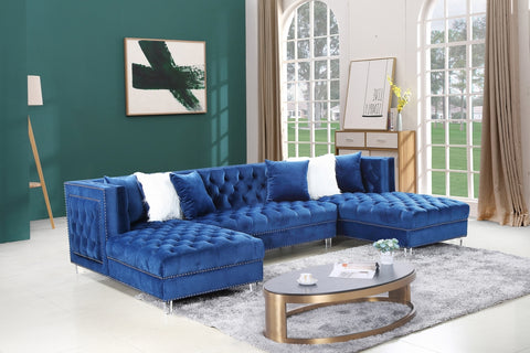 Sofa Sectional with dual chaise in Velvet Fabric.