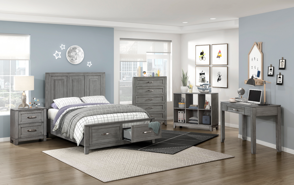 Garretson Bedroom Collection in Grey and White .1450WH