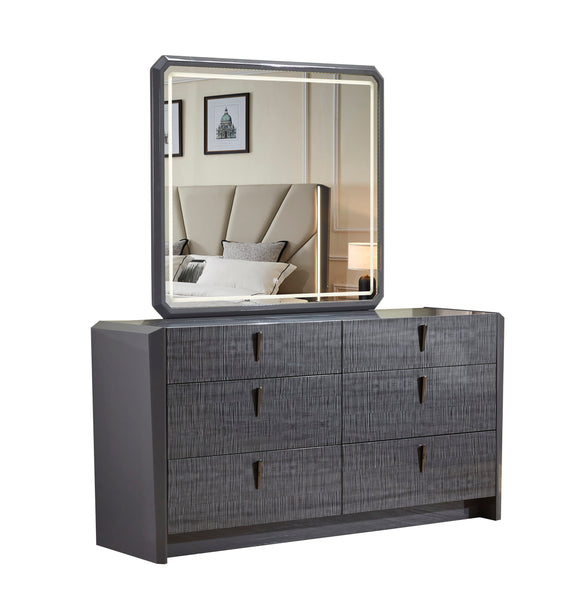 Italian Style Modern Bedroom Set.