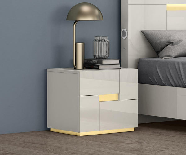 Triton Singing Bedroom Set